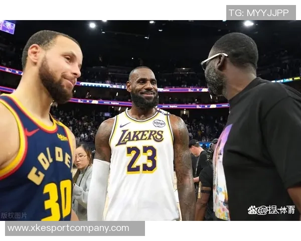 詹姆斯赞多伦多球迷热情好客感受独特的温暖欢迎