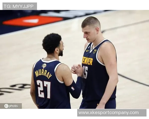 布克绝杀雷霆卢卡与勒布朗联手展现约基奇独特价值