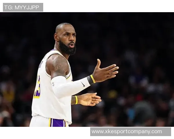 狄龙谈挑衅詹姆斯被驱逐事件称当时失控以为湖人未叫暂停