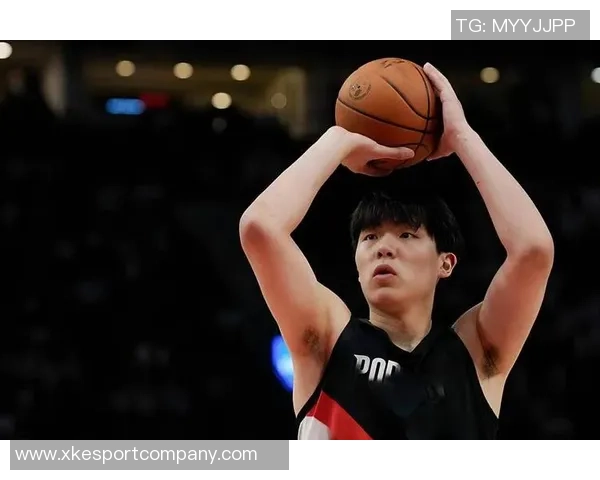 文班称赞科内特为联盟稀有盖帽手与他并肩作战令人振奋