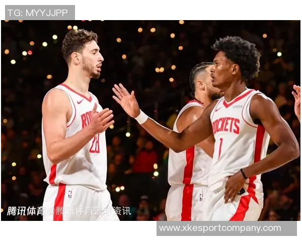 申京分享对抗经验每次遭遇包夹我总是选择传球给阿门完成扣篮