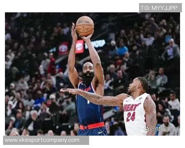 三球半场表现不佳仅得6分三分球全失篮筐加盖引发热议