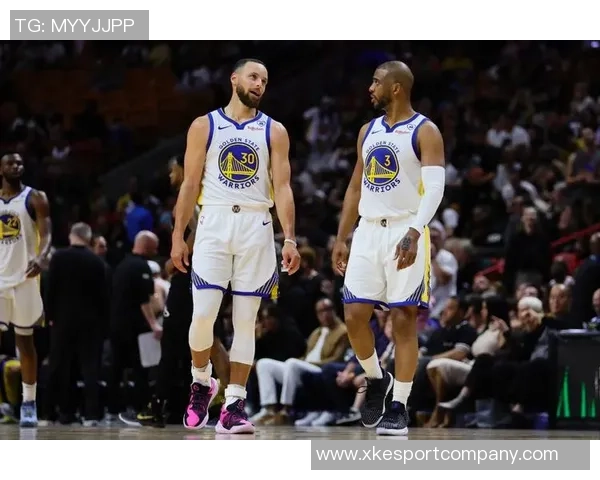 勇士与开拓者首发阵容揭晓库里领衔追梦巴特勒携手出战